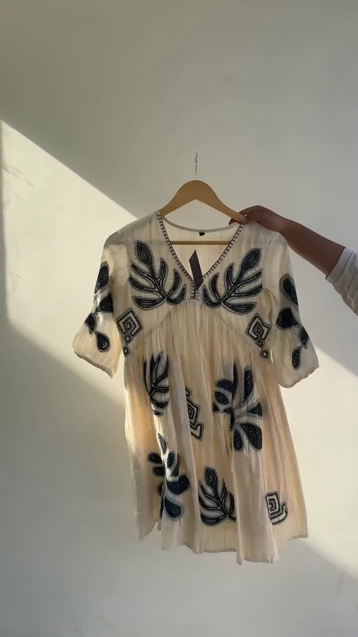 Grace Meets Comfort: Elegant Printed Dress for Everyday Glam