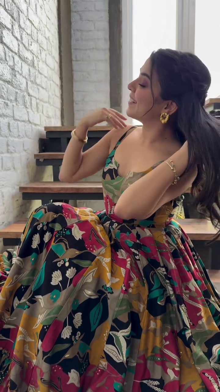 Vibrant Multicolor Maxi Dress – Twirl in Style with Effortless Glam