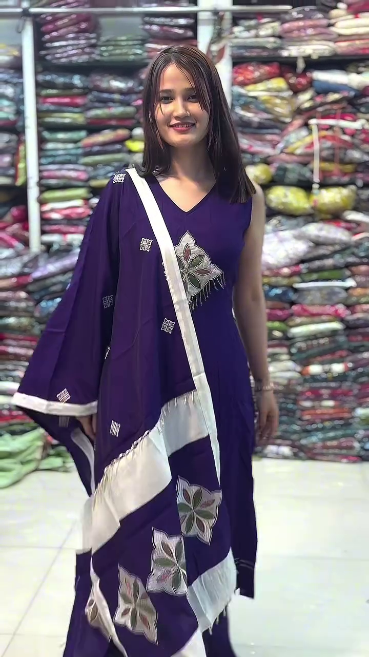 Elegant White Ethnic Suit Set with Dupatta