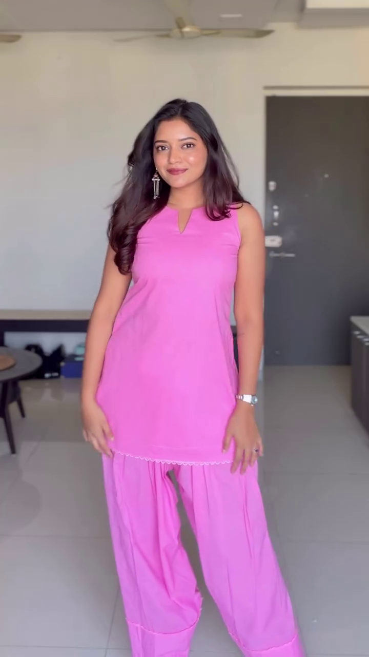 Trendy Pink Sleeveless Casual Dress for Women