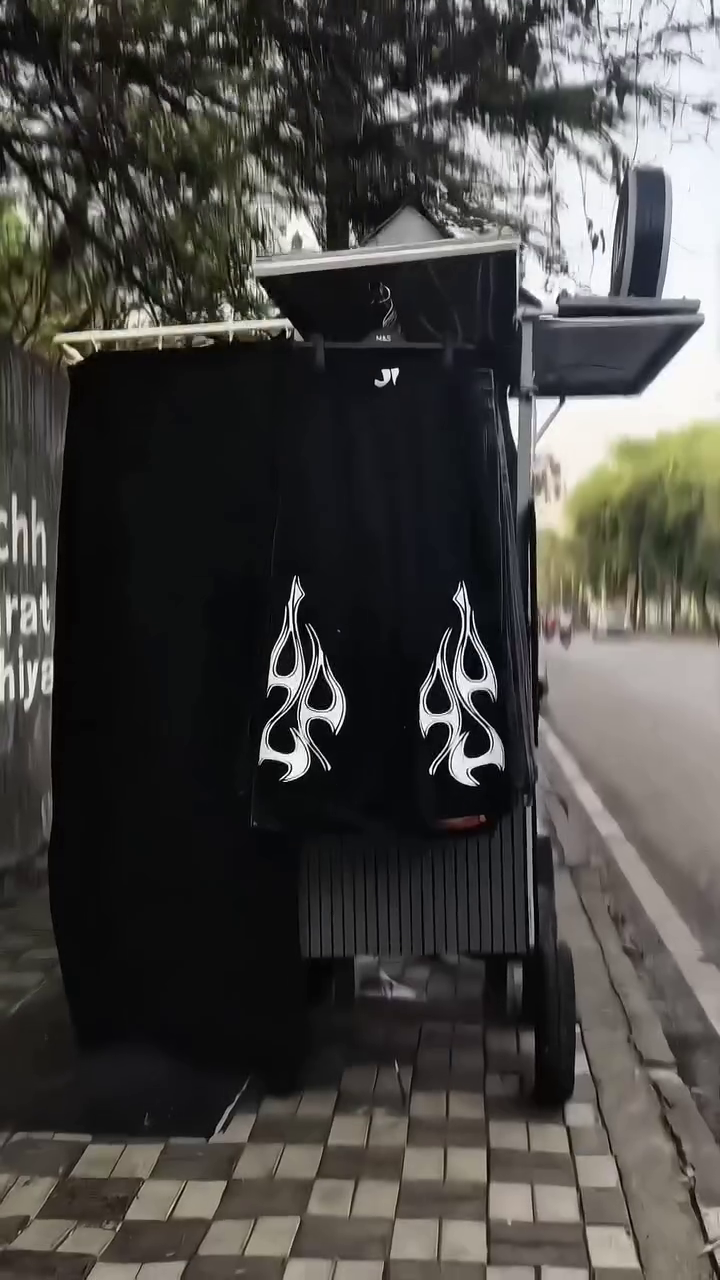 Street Style Flame Print Black Shorts
