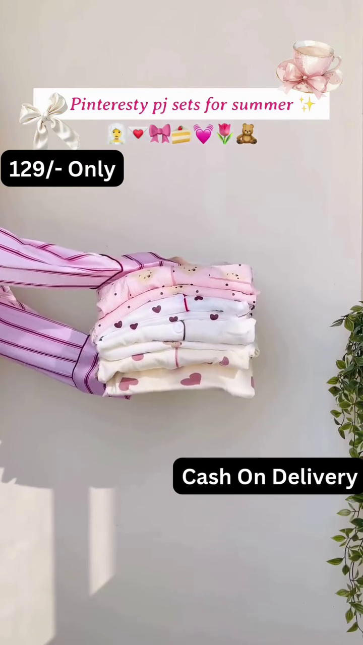 Cute Heart Print Night Suit
