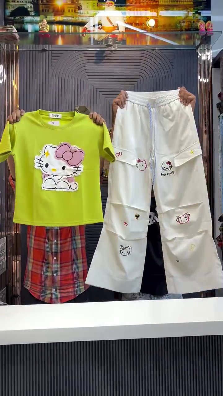 Cute Hello Kitty Outfit Set