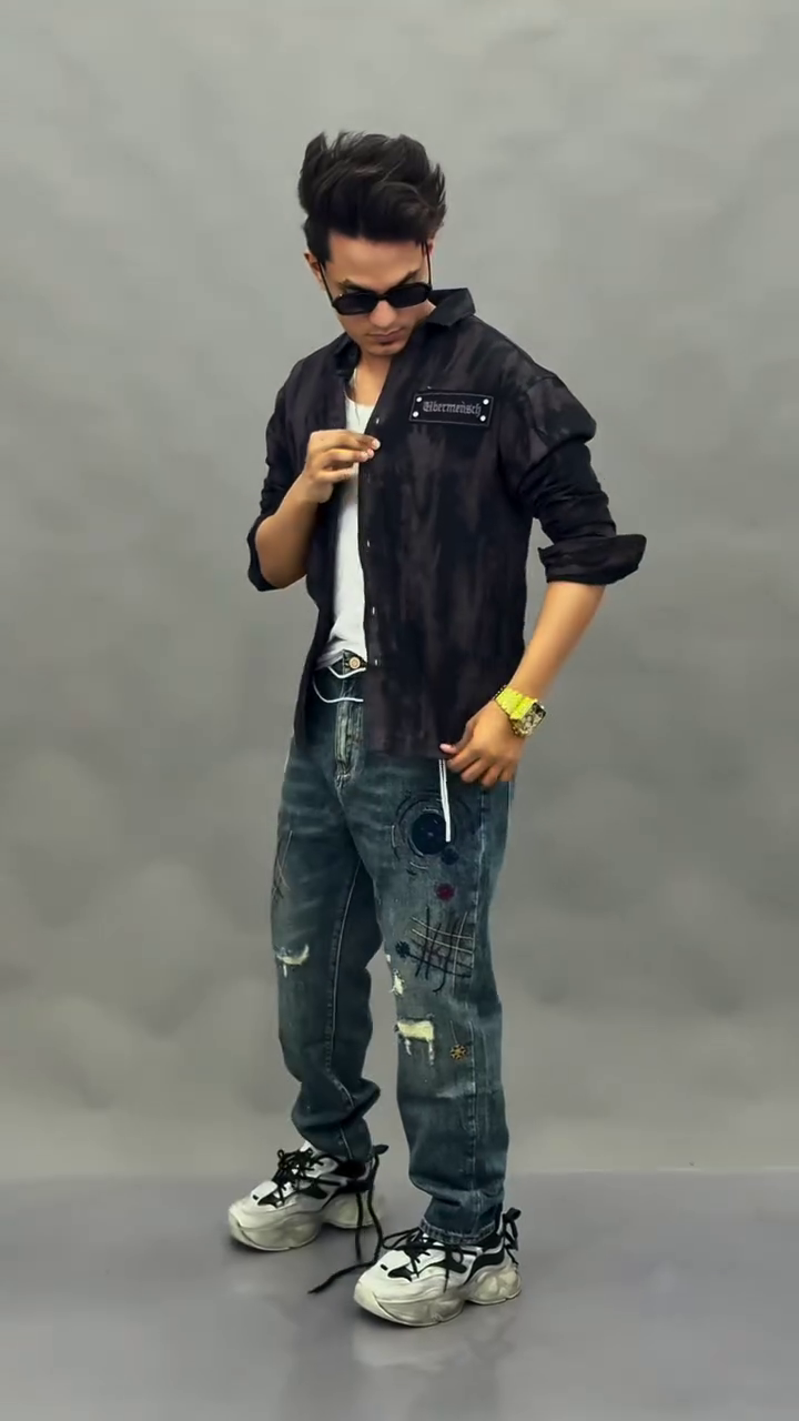 Bold Black Streetwear With Urban Edge
