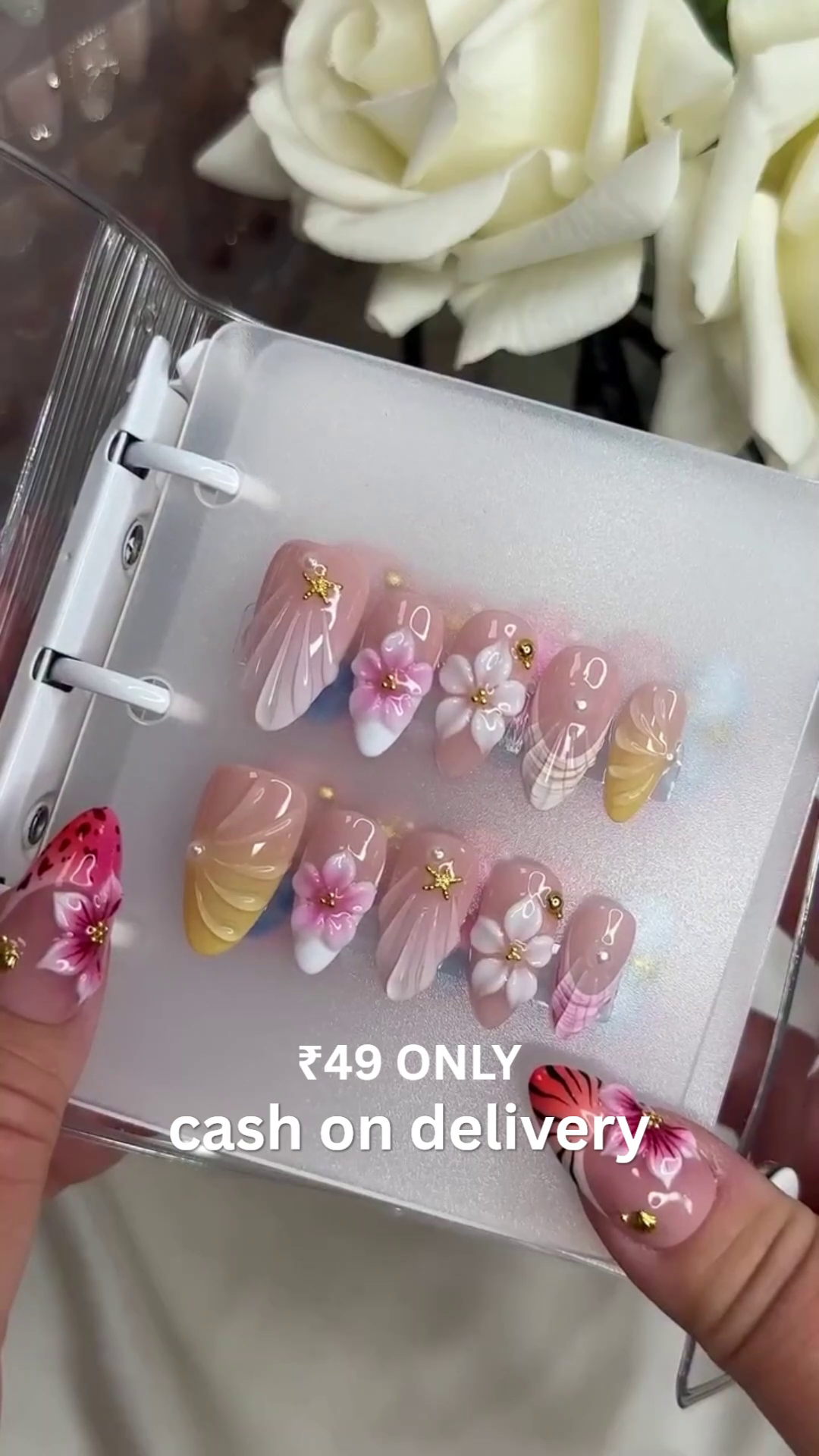 🌊 Ocean Breeze Floral Nails – Summer Beauty Essential