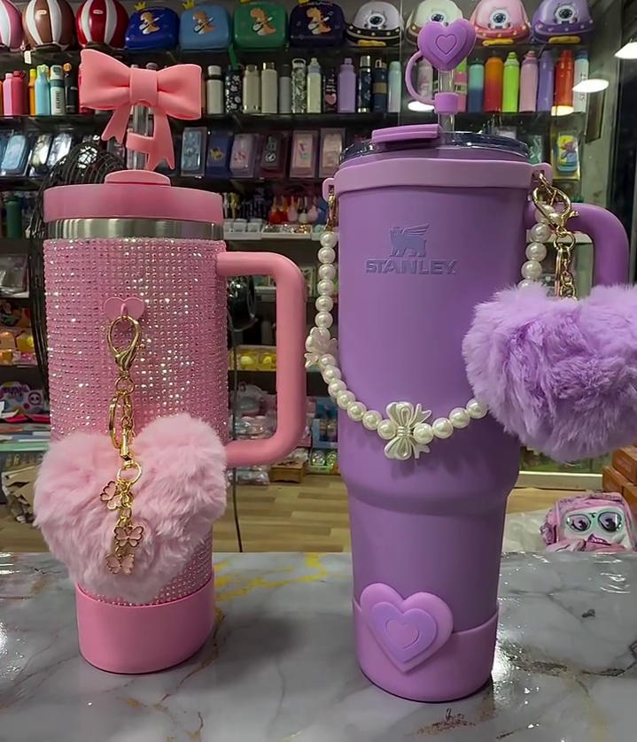 ✨ Aesthetic Tumblers That Everyone Is Obsessed With