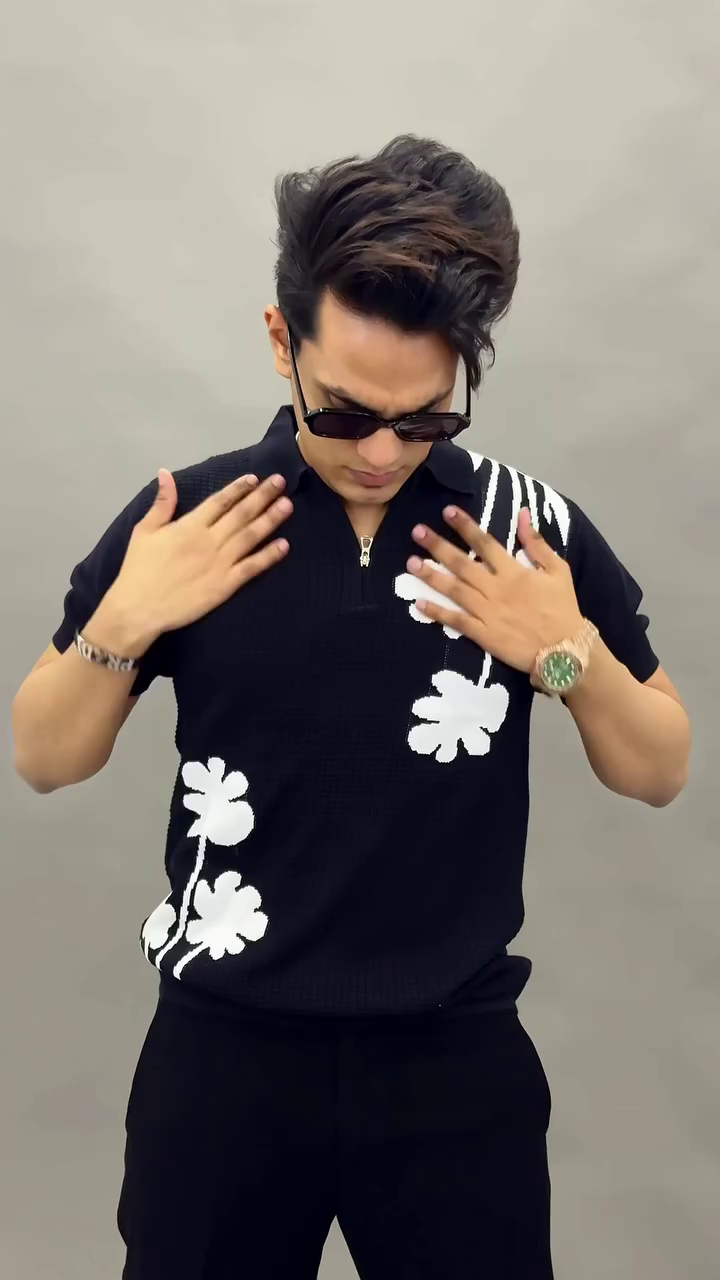 🌟 Premium Floral Knit Polo for Men