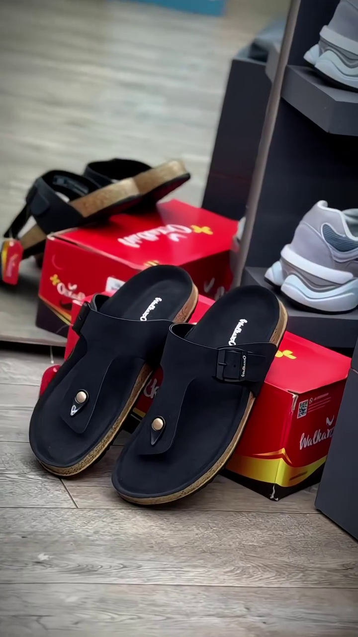🖤 Premium Classic Toe-Ring Slippers