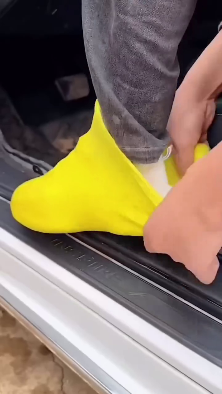 🌧 Waterproof Shoe Cover