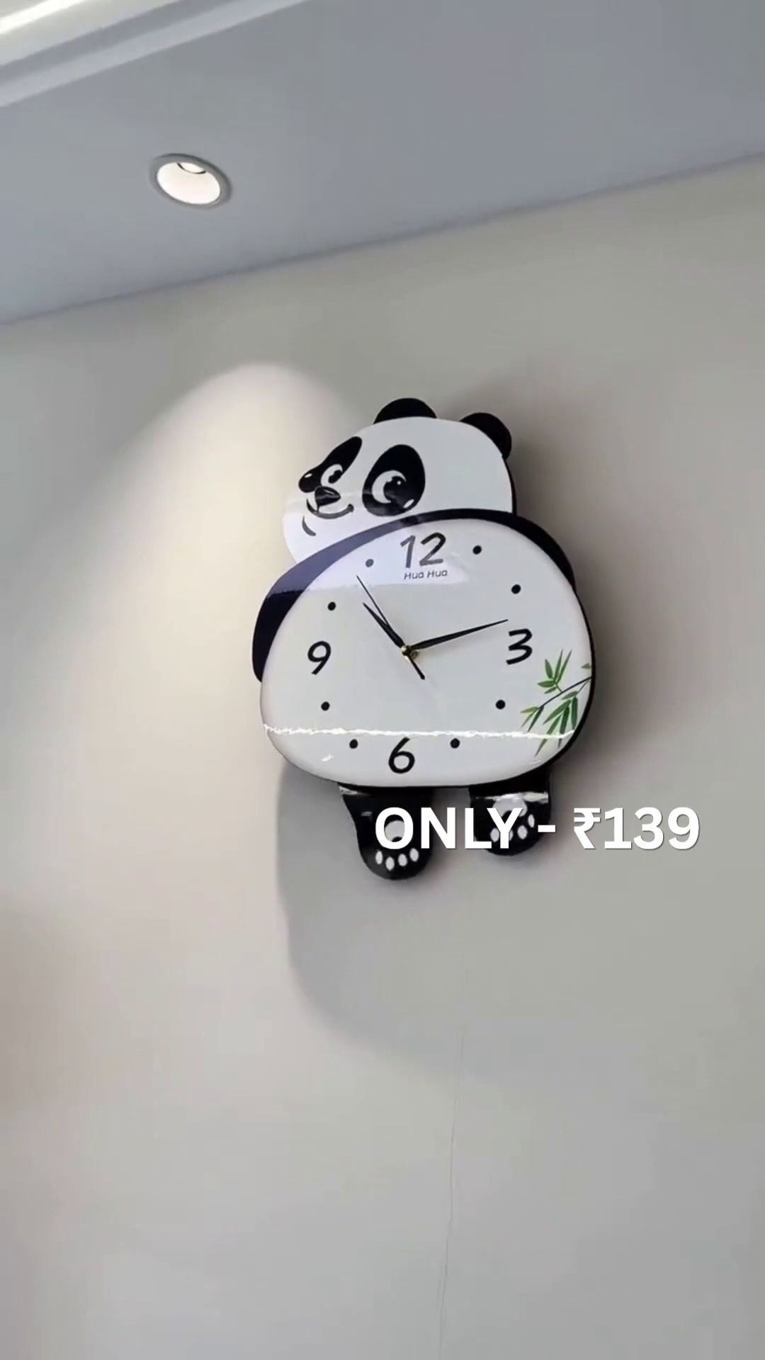 🐼 Adorable Panda Wall Clock – Cute Décor for Every Room