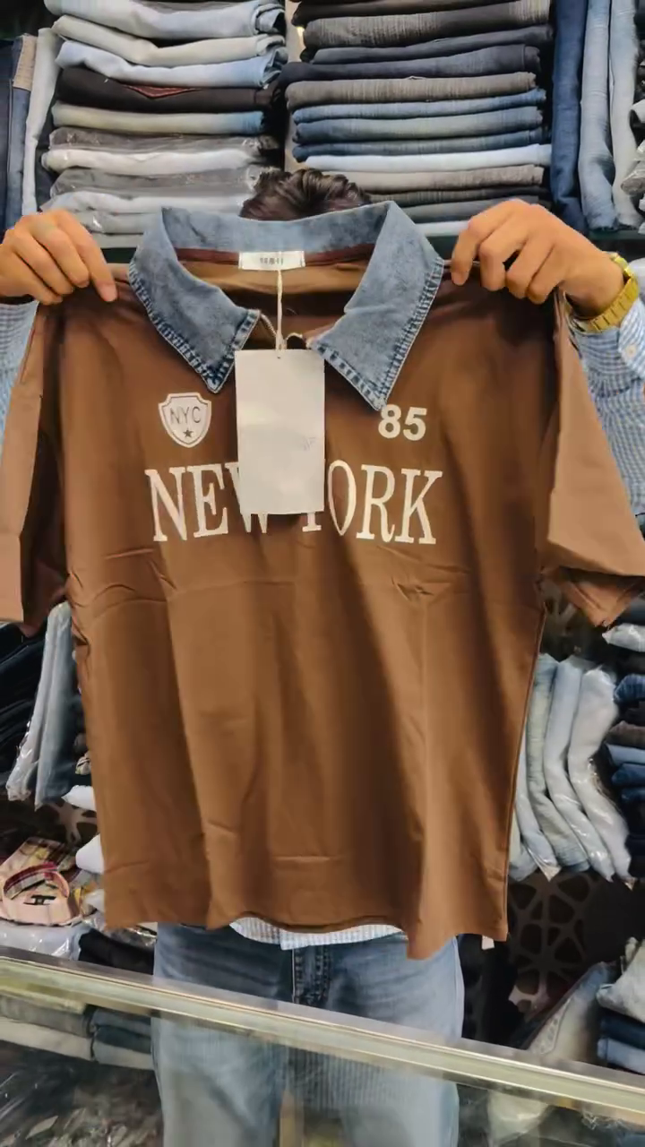 Classic New York-Inspired Style with a Trendy Denim Collar