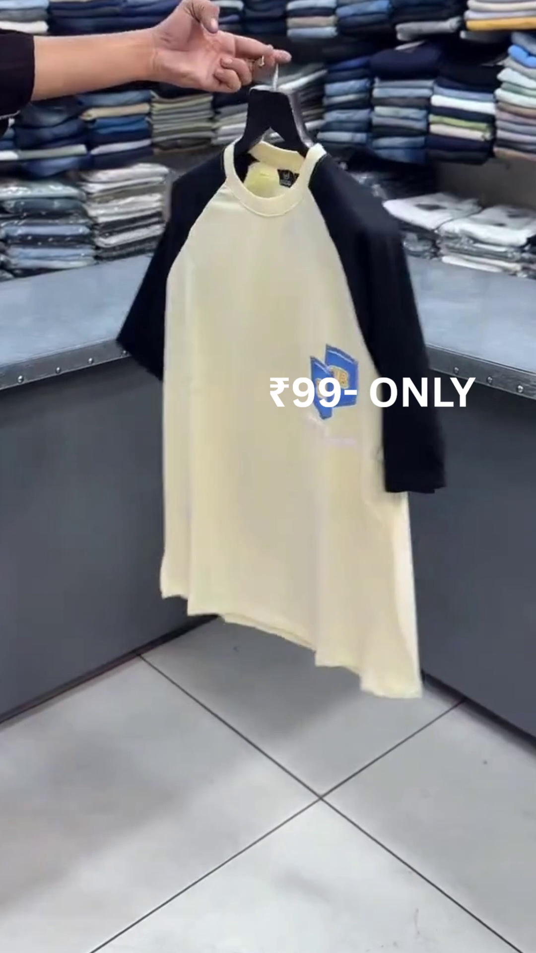 Trendy Raglan Style