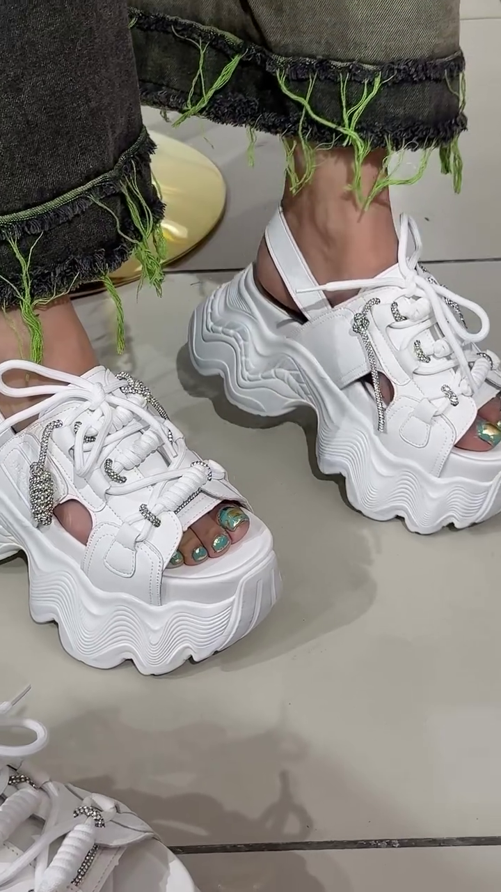 Elegant White Rhinestone Platform Sneakers with Glam Details