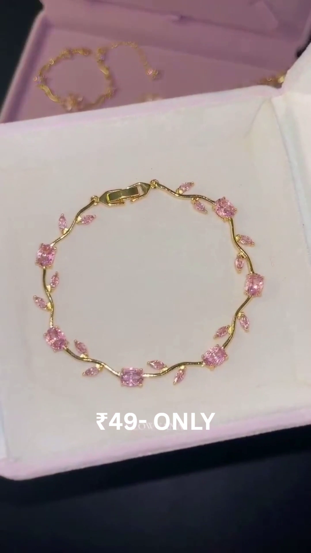 Delicate Pink Crystal Floral Bracelet for Everyday Elegance