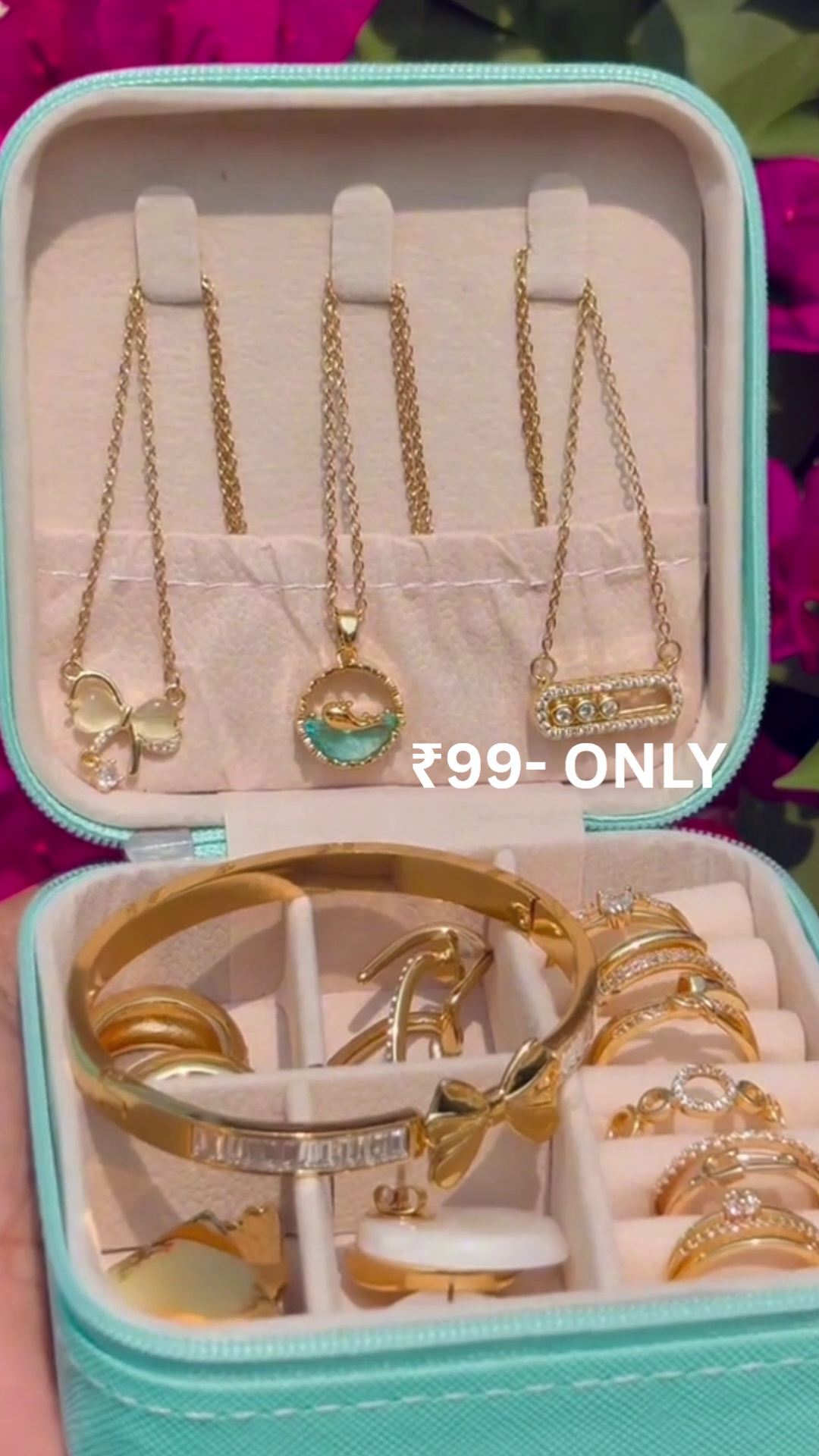 Elegant Gold-Tone Jewellery Set