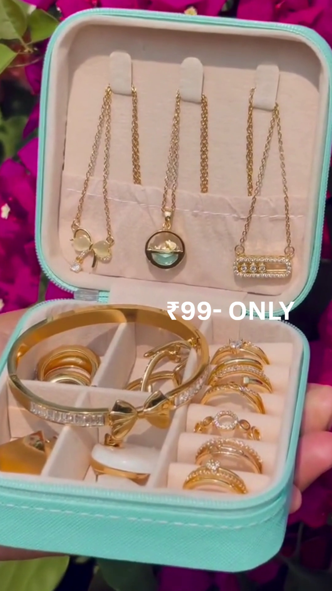 Elegant Gold-Tone Jewellery Set