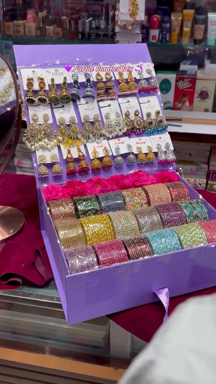 Gorgeous Purple Jewellery & Bangle Gift Hamper Collection